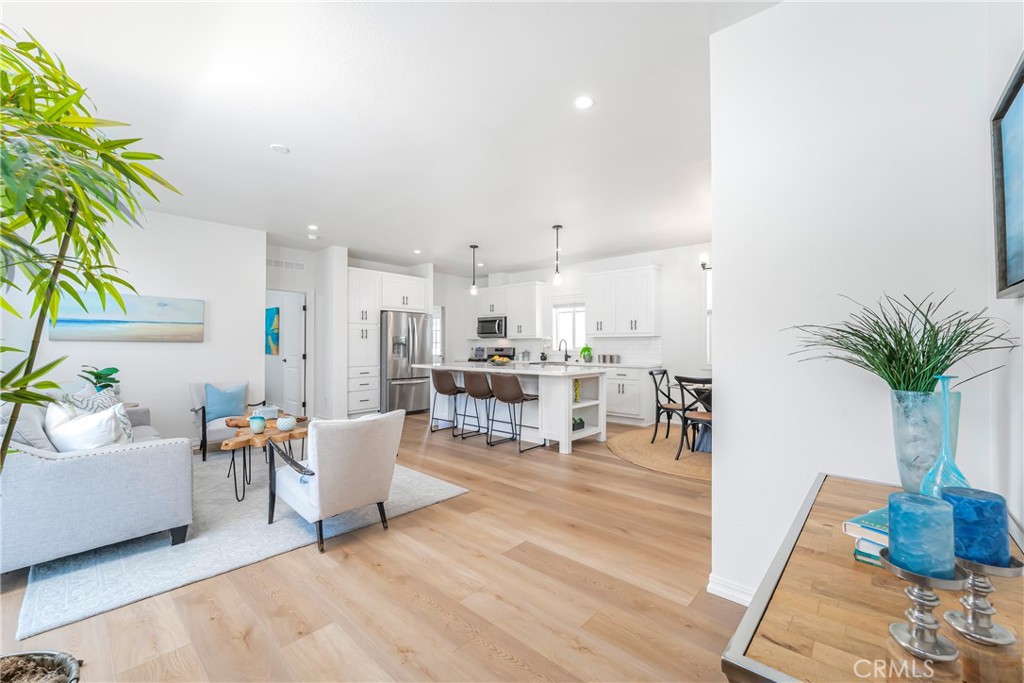 MLS #OC25124901 image #6