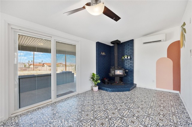 MLS #OC25125165 image #14