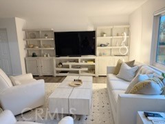 MLS #OC25125973 image #1