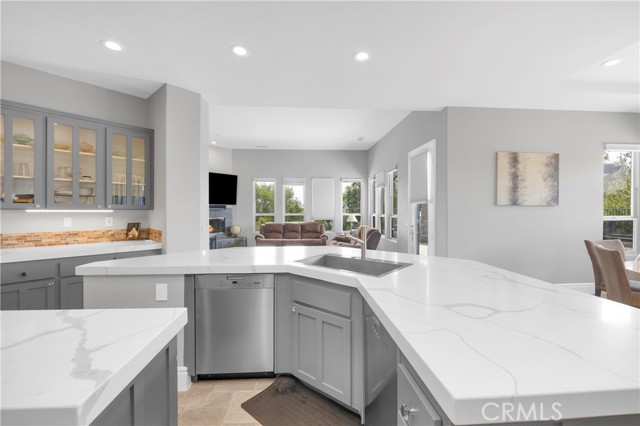 MLS #OC25125995 image #11