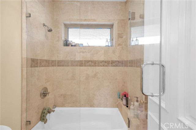 MLS #OC25125995 image #26