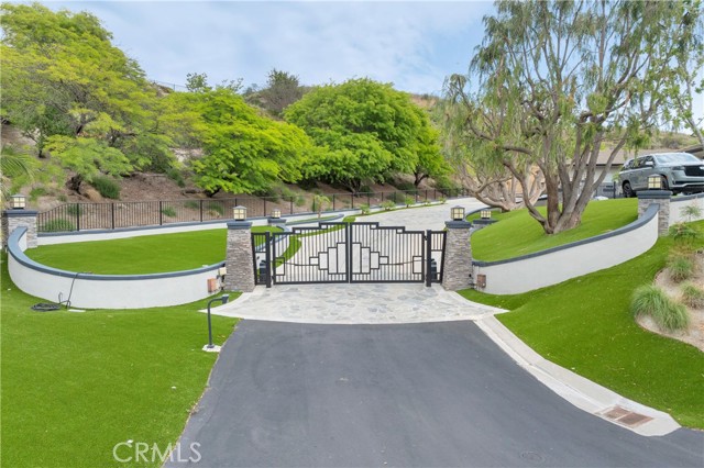 MLS #OC25125995 image #3