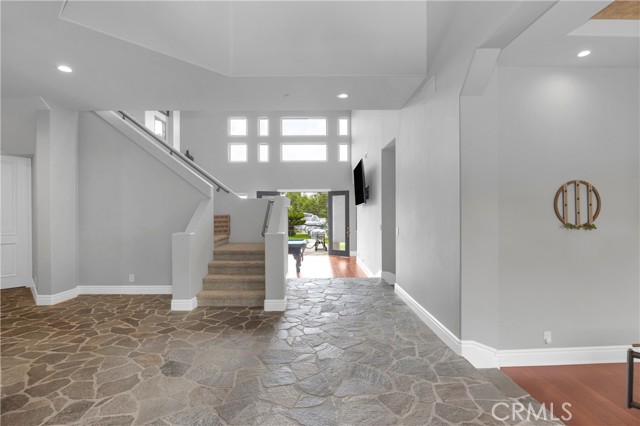 MLS #OC25125995 image #4