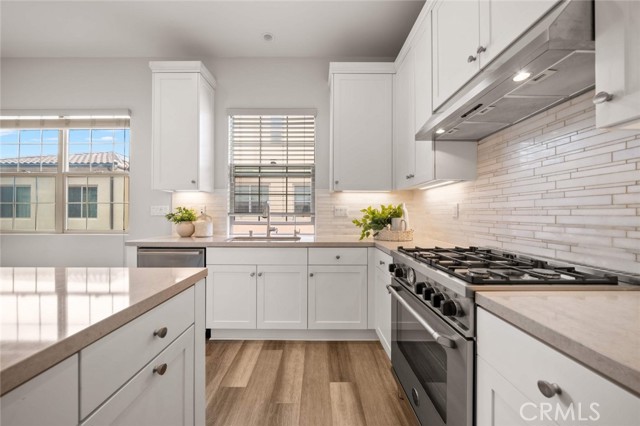 MLS #OC25126383 image #14