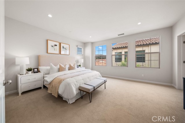 MLS #OC25126383 image #18