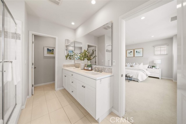 MLS #OC25126383 image #24