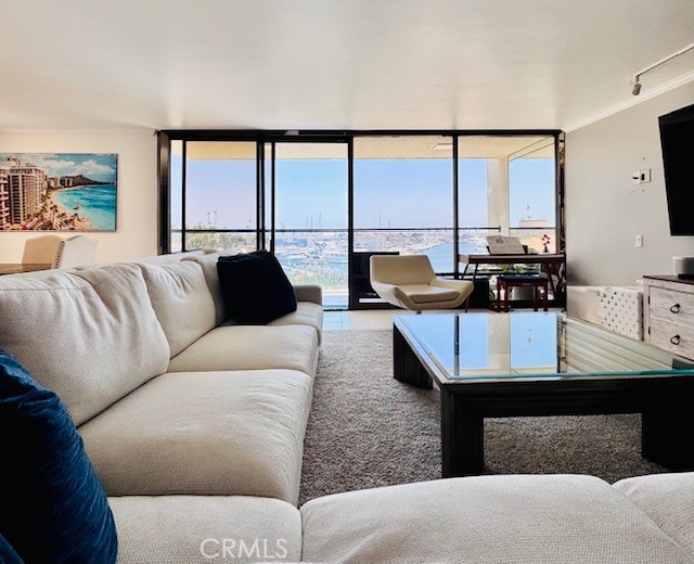 MLS #OC25126401 image #2