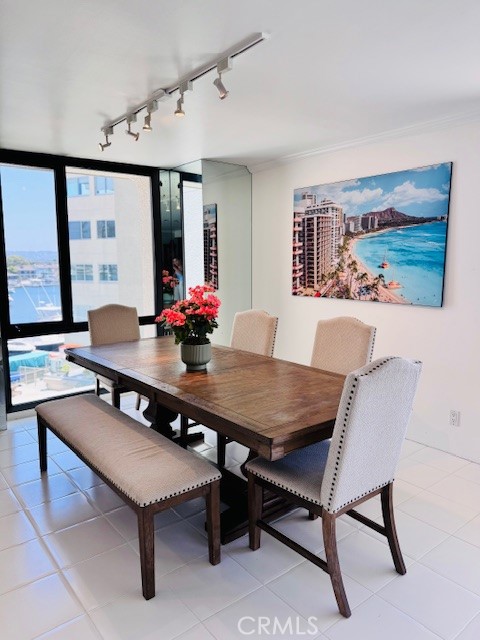 MLS #OC25126401 image #6