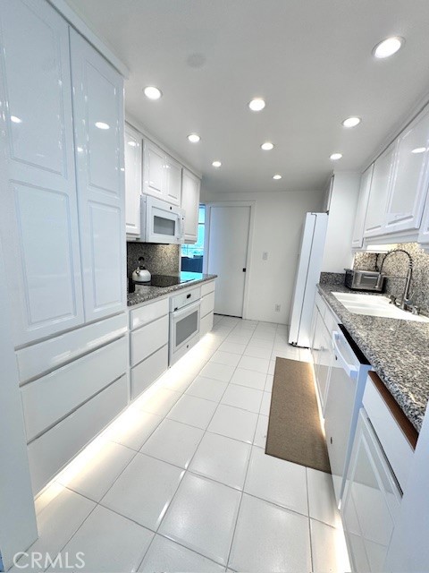 MLS #OC25126401 image #9