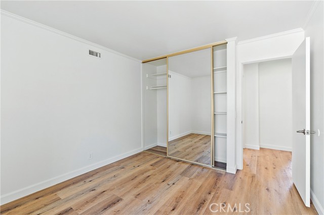 MLS #OC25127240 image #34