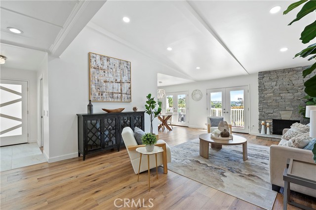 MLS #OC25127240 image #6