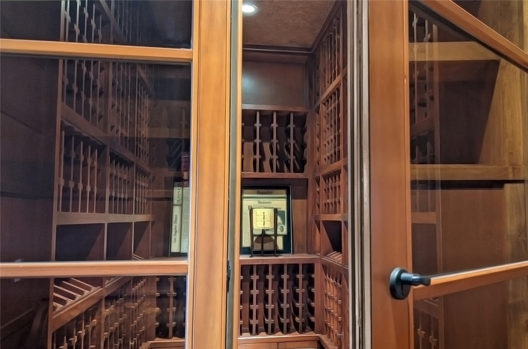 MLS #OC25128131 image #13