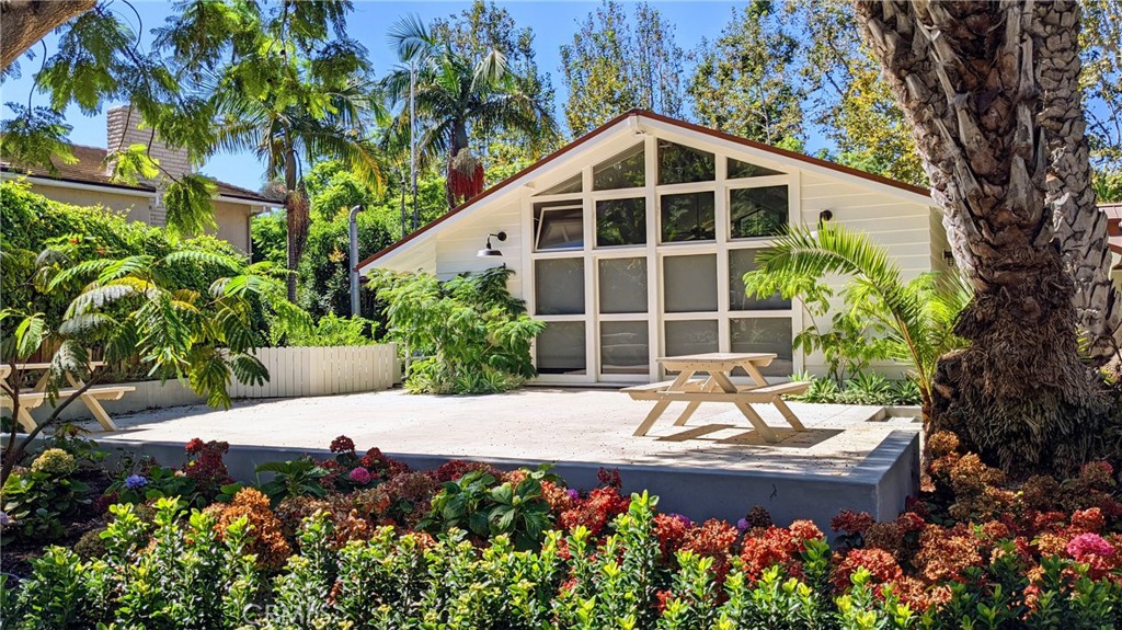 MLS #OC25128131 image #36