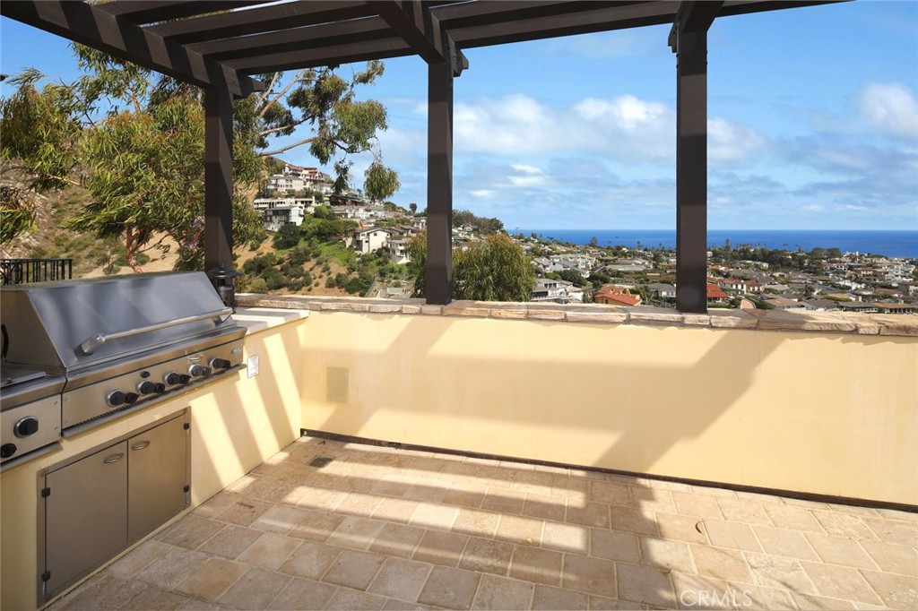 MLS #OC25128131 image #6