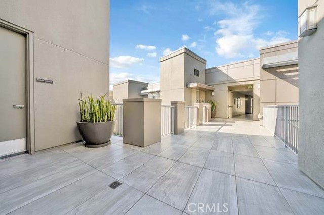 MLS #OC25128484 image #2