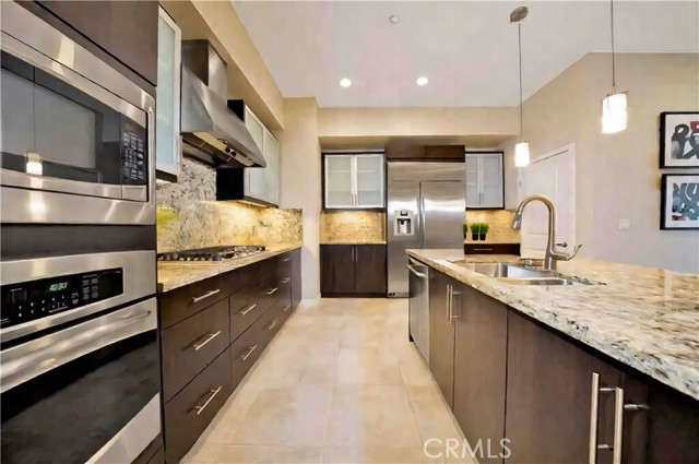 MLS #OC25128484 image #8
