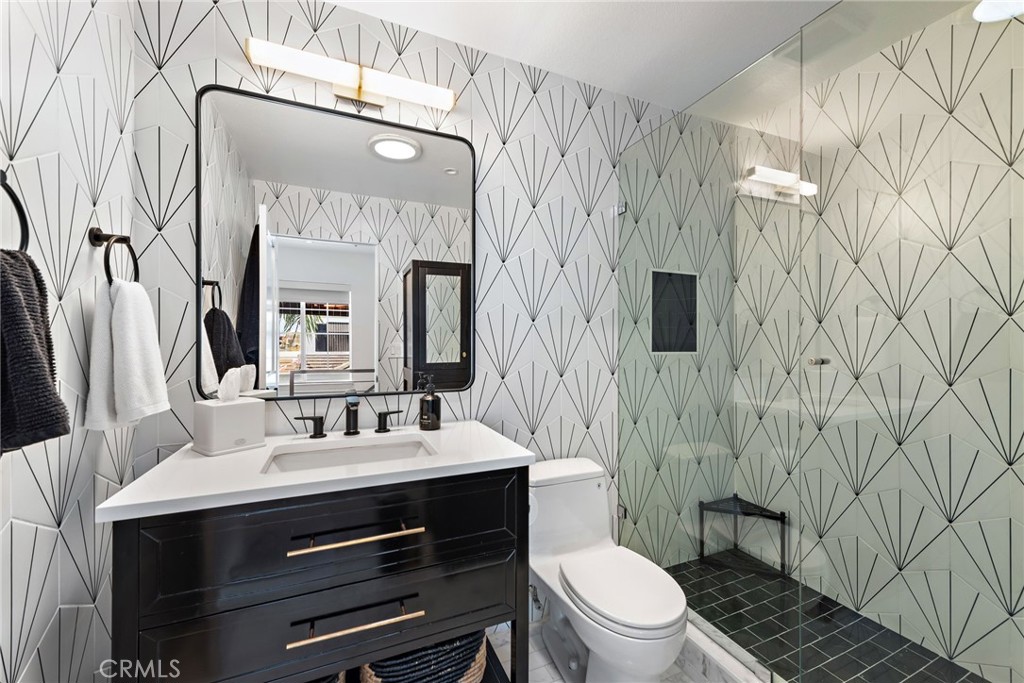 MLS #OC25128681 image #20