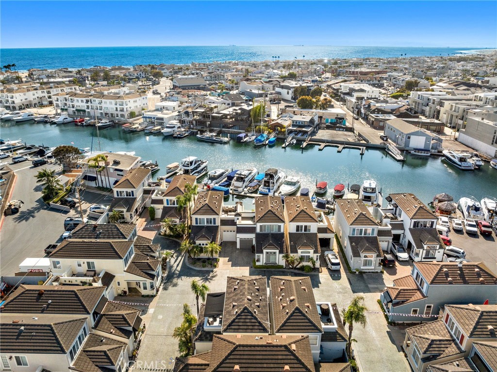 MLS #OC25128681 image #32