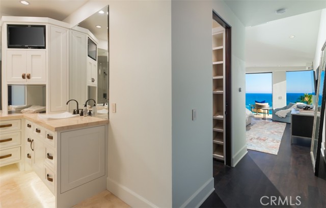 MLS #OC25128747 image #26