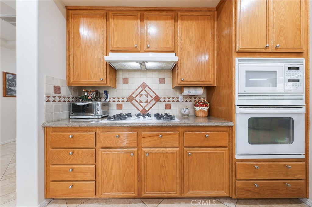 MLS #OC25128931 image #12