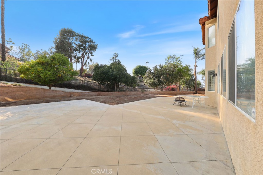 MLS #OC25128931 image #6