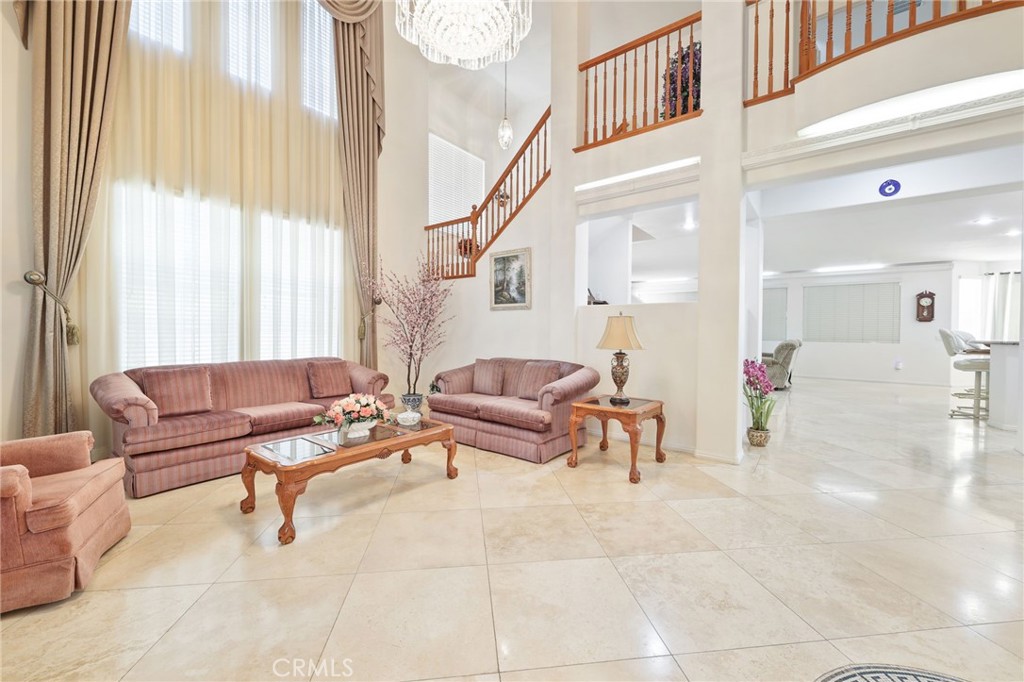 MLS #OC25128931 image #8