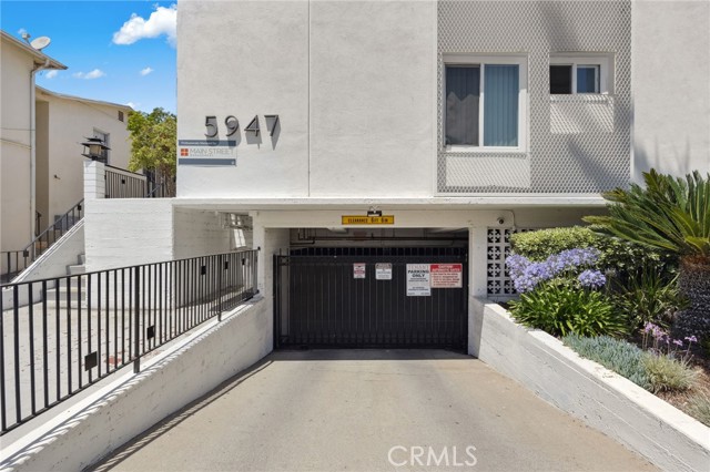 MLS #OC25129254 image #10