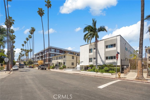 MLS #OC25129254 image #14