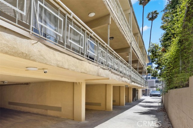 MLS #OC25129260 img 6