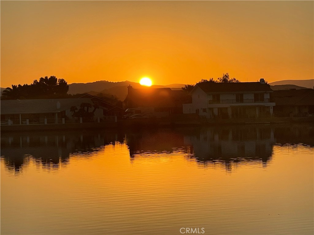 MLS #OC25129350 image #5