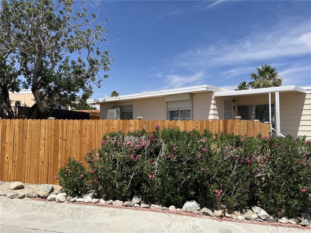 MLS #OC25129746 image #1