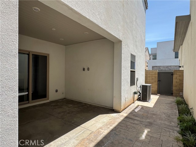 MLS #OC25130590 image #11