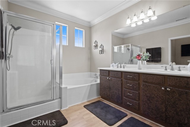 MLS #OC25130593 image #9