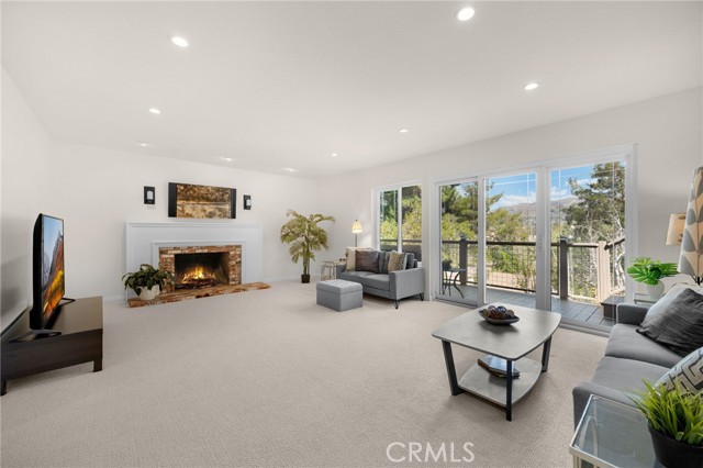 MLS #OC25131318 image #15