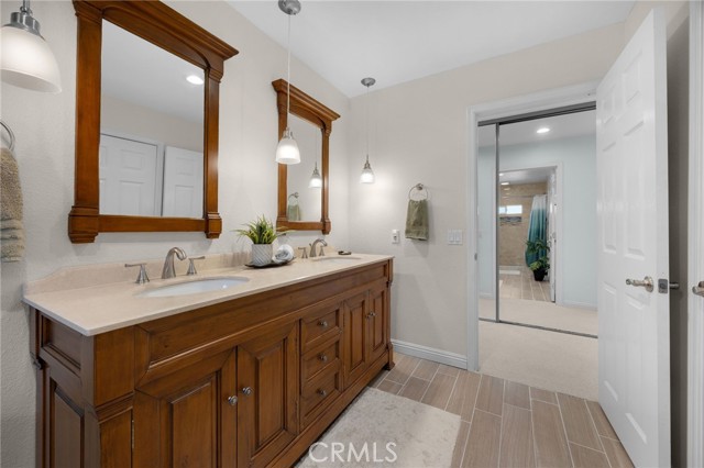 MLS #OC25131318 image #28