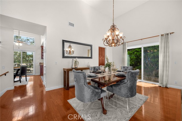 MLS #OC25131318 image #8