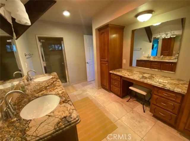 MLS #OC25131723 image #23