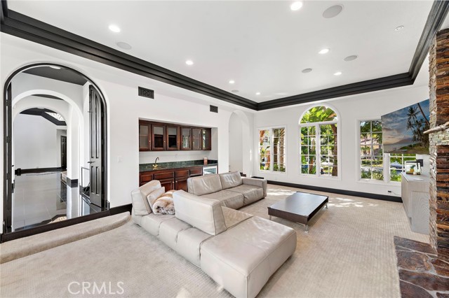 MLS #OC25132178 image #14