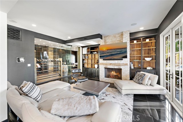 MLS #OC25132178 image #8