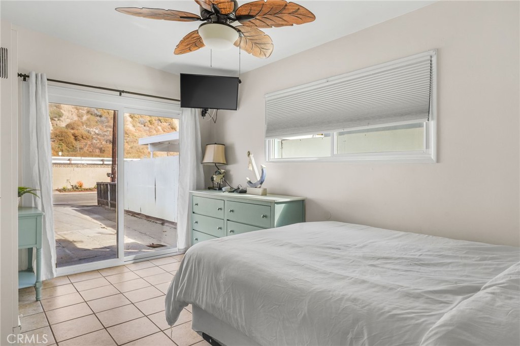 MLS #OC25132229 image #30