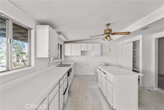 MLS #OC25132412 image #14