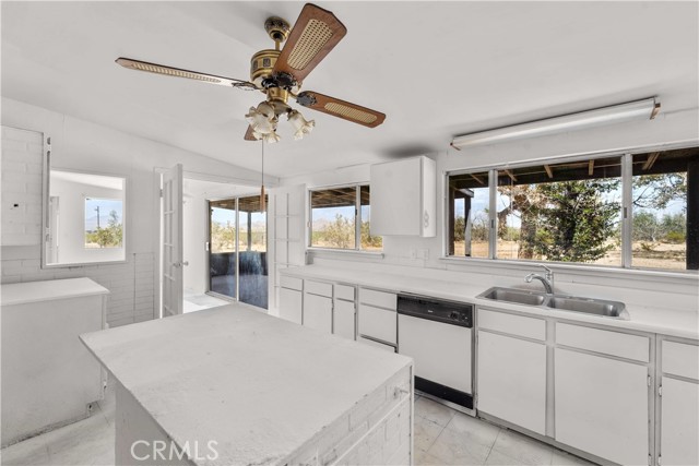 MLS #OC25132412 image #15