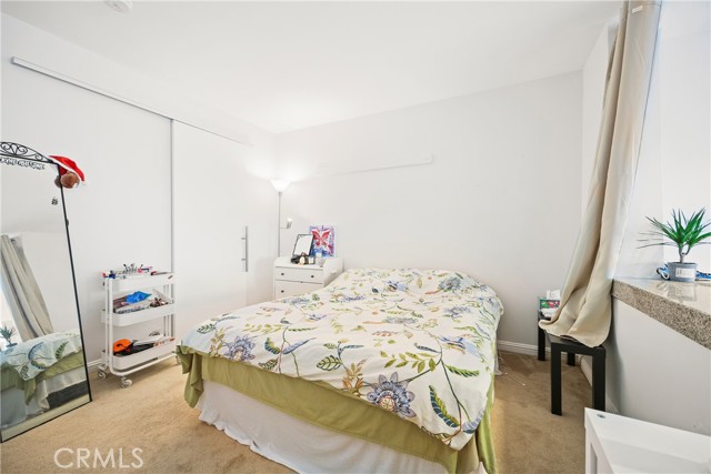 MLS #OC25132787 image #12