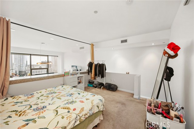 MLS #OC25132787 image #13