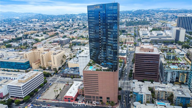 MLS #OC25132787 image #34