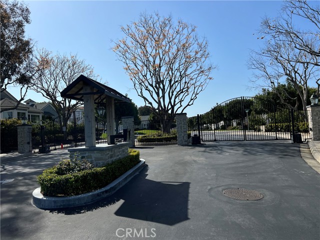 MLS #OC25132831 img 49