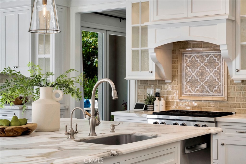 MLS #OC25133780 image #17