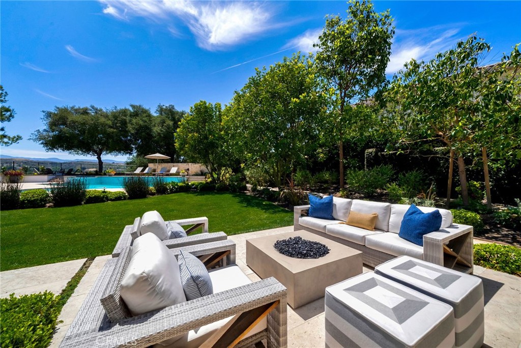 MLS #OC25133780 image #29