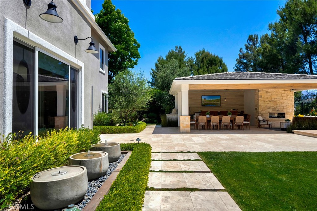 MLS #OC25133780 image #30