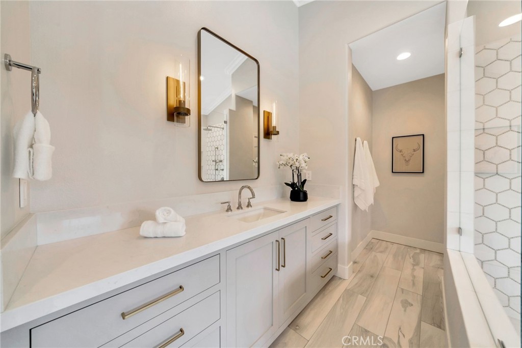 MLS #OC25133780 image #49